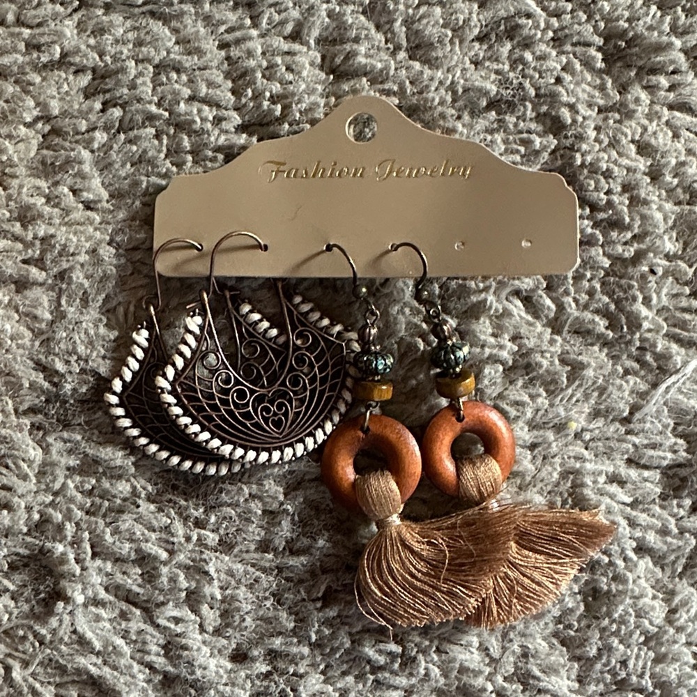 Fashion Jewelry Black and Brown Tassel Earrings